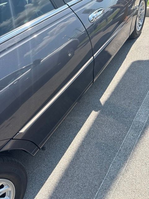 1998 Lincoln Town Car Signature