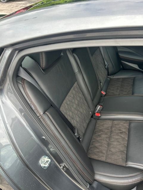 2023 Nissan Maxima SR