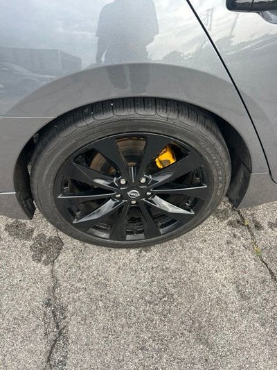 2023 Nissan Maxima SR