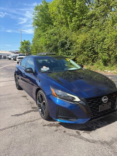 2023 Nissan Altima 2.0 SR