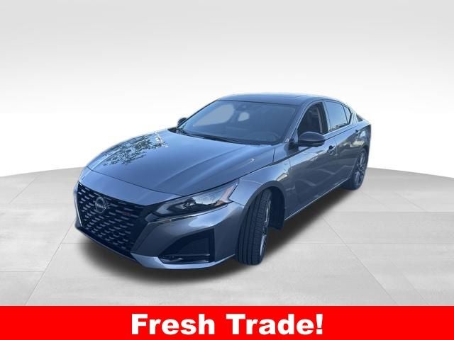 2023 Nissan Altima 2.0 SR