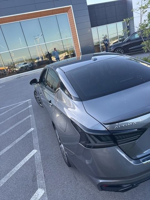 2023 Nissan Altima 2.0 SR