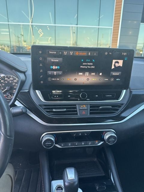 2023 Nissan Altima 2.0 SR