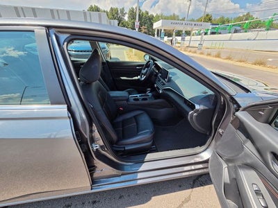 2022 Nissan Altima 2.0 SR