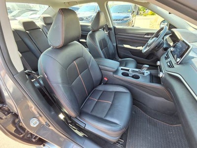 2022 Nissan Altima 2.0 SR