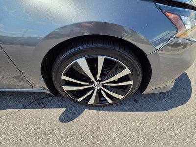 2022 Nissan Altima 2.0 SR