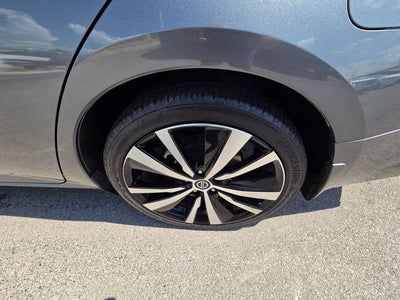 2022 Nissan Altima 2.0 SR