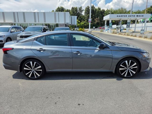 2022 Nissan Altima 2.0 SR