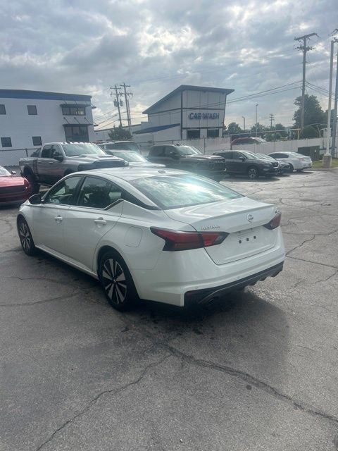 2022 Nissan Altima 2.5 SR