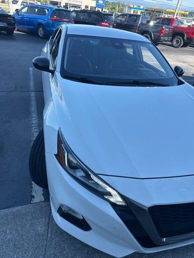 2022 Nissan Altima 2.5 SR
