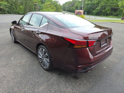 2025 Nissan Altima 2.5 SL