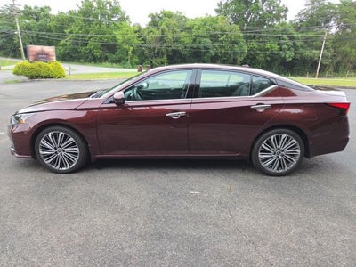 2025 Nissan Altima 2.5 SL