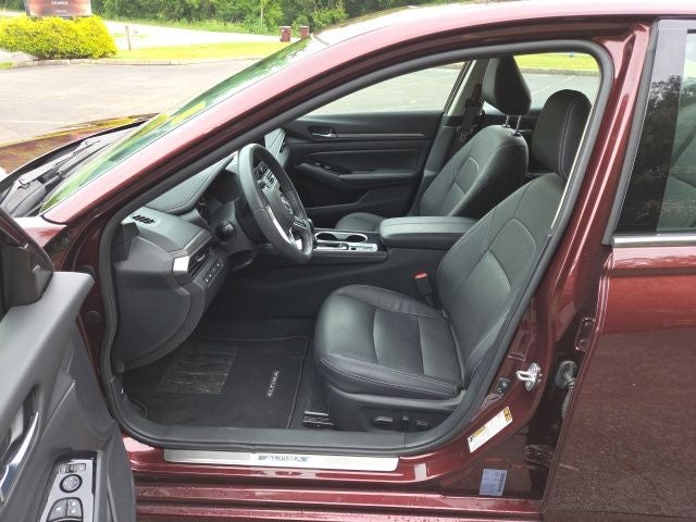 2025 Nissan Altima 2.5 SL