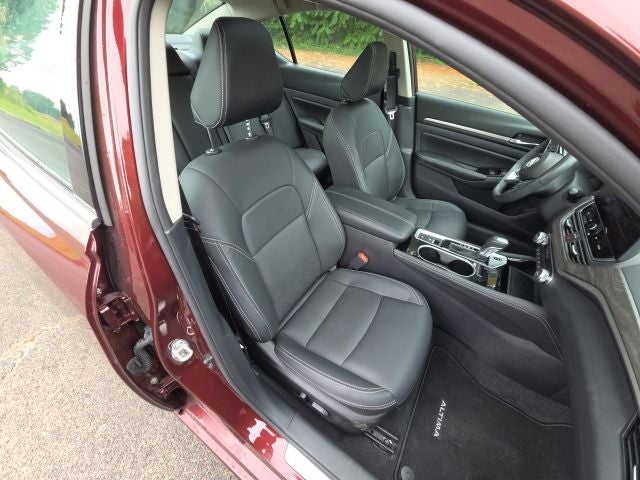 2025 Nissan Altima 2.5 SL