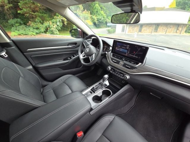 2025 Nissan Altima 2.5 SL