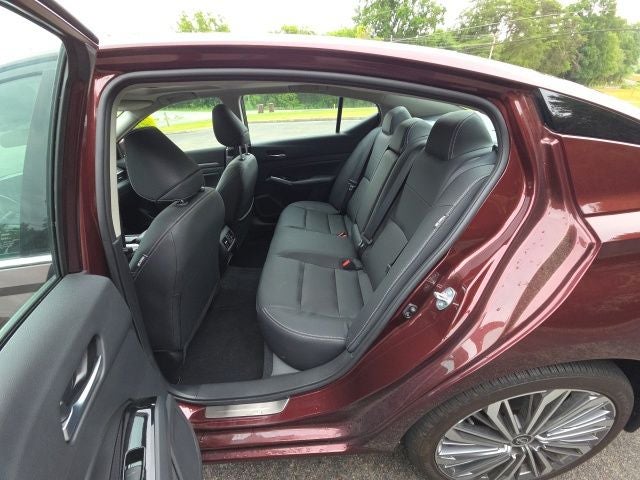 2025 Nissan Altima 2.5 SL