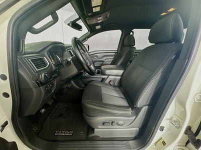 2018 Nissan Titan SV