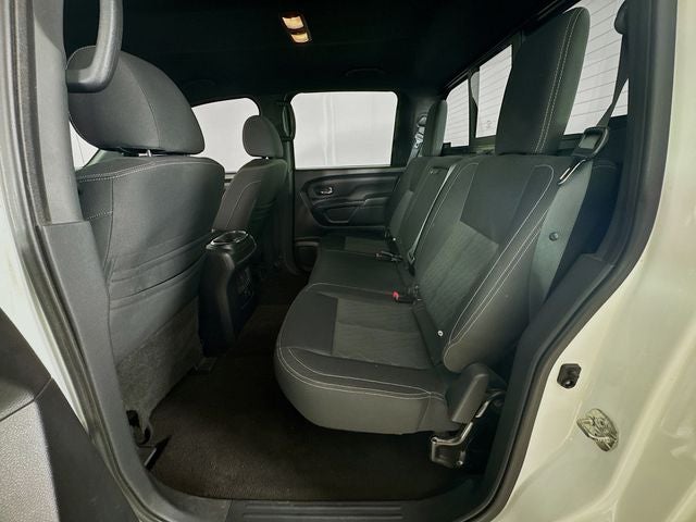 2018 Nissan Titan SV