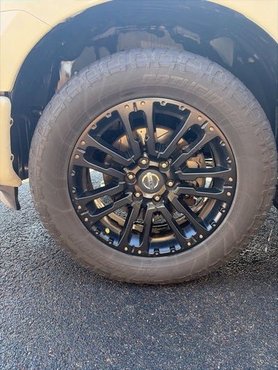 2018 Nissan Titan SV