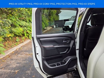 2020 Nissan Titan PRO-4X