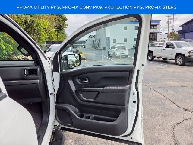 2020 Nissan Titan PRO-4X