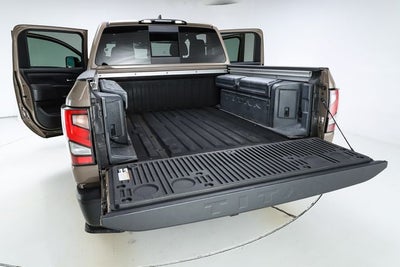 2024 Nissan Titan PRO-4X