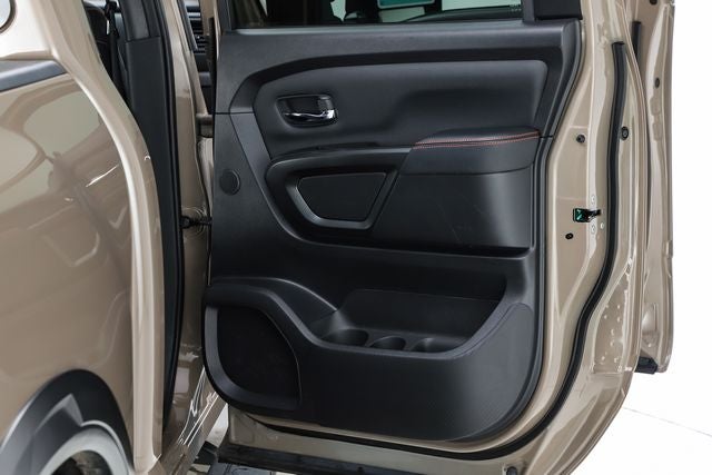 2024 Nissan Titan PRO-4X