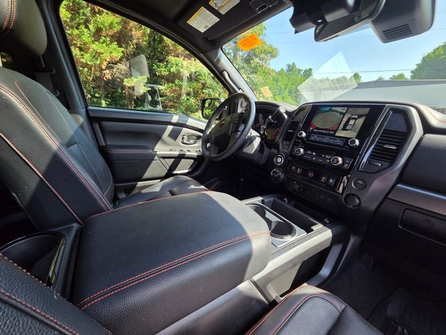 2024 Nissan Titan PRO-4X
