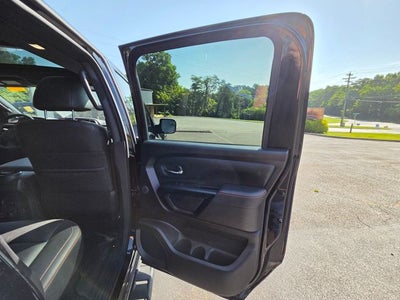 2024 Nissan Titan PRO-4X