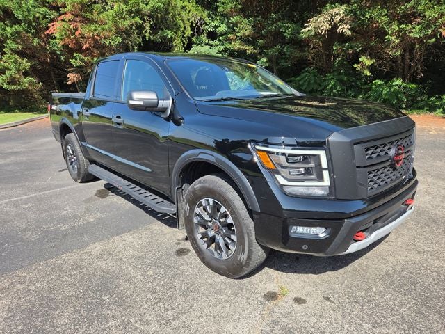 2024 Nissan Titan PRO-4X