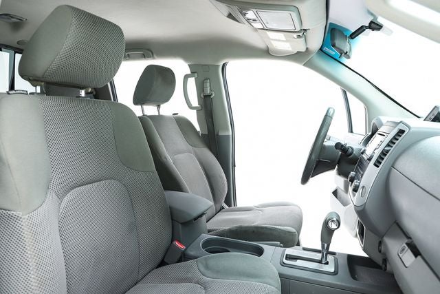 2017 Nissan Frontier SV