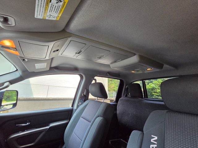 2015 Nissan Titan PRO-4X