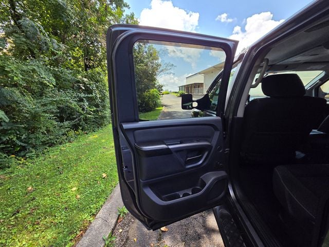 2015 Nissan Titan PRO-4X