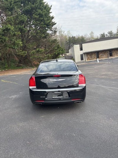 2021 Chrysler 300 Touring