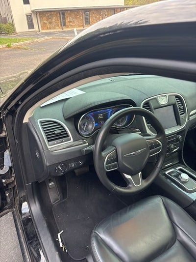 2021 Chrysler 300 Touring