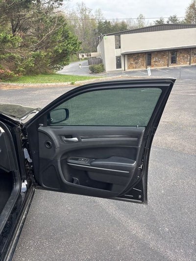 2021 Chrysler 300 Touring