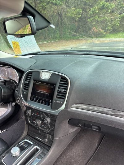 2021 Chrysler 300 Touring