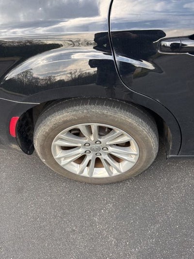 2021 Chrysler 300 Touring