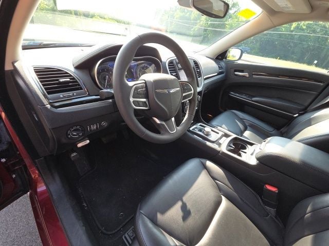 2023 Chrysler 300 Touring