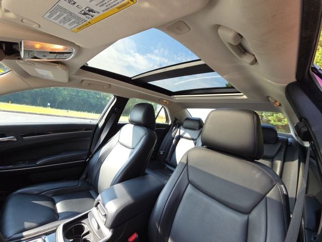 2023 Chrysler 300 Touring