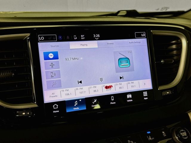 2022 Chrysler Pacifica Touring L