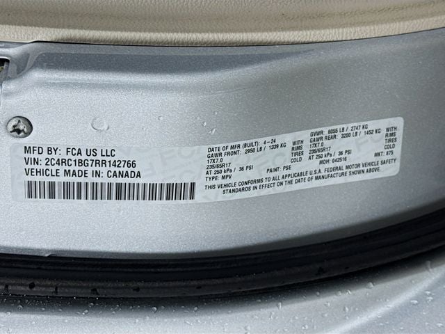 2024 Chrysler Pacifica Touring L