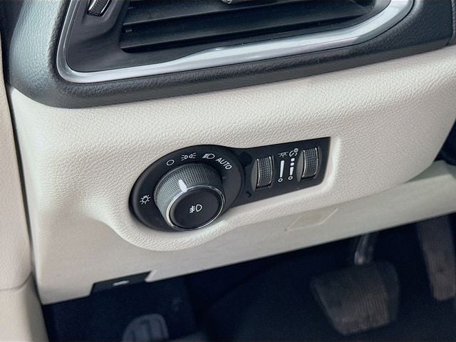 2019 Chrysler Pacifica Touring L Plus