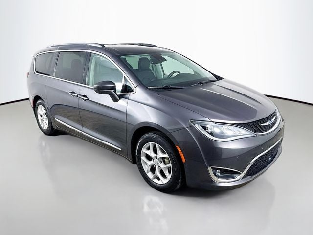 2019 Chrysler Pacifica Touring L Plus