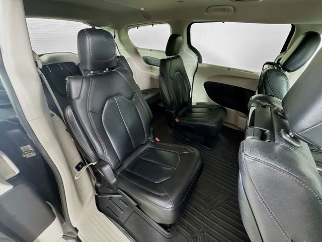 2019 Chrysler Pacifica Touring L Plus