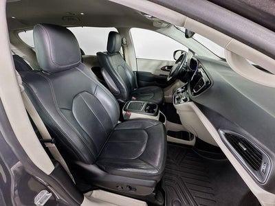 2019 Chrysler Pacifica Touring L Plus