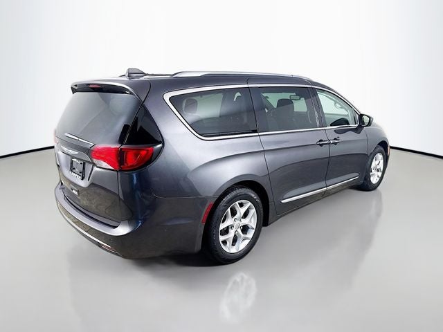 2019 Chrysler Pacifica Touring L Plus