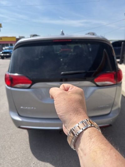 2020 Chrysler Pacifica Limited