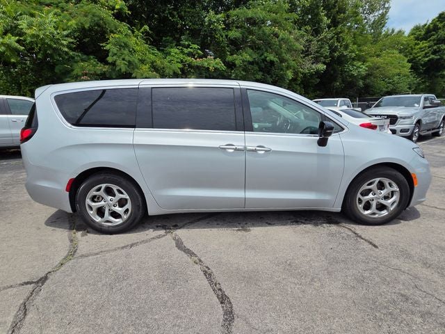 2024 Chrysler Pacifica Limited