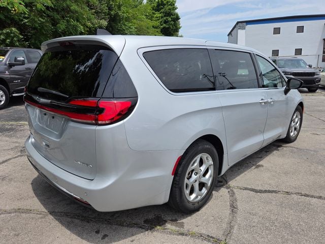 2024 Chrysler Pacifica Limited